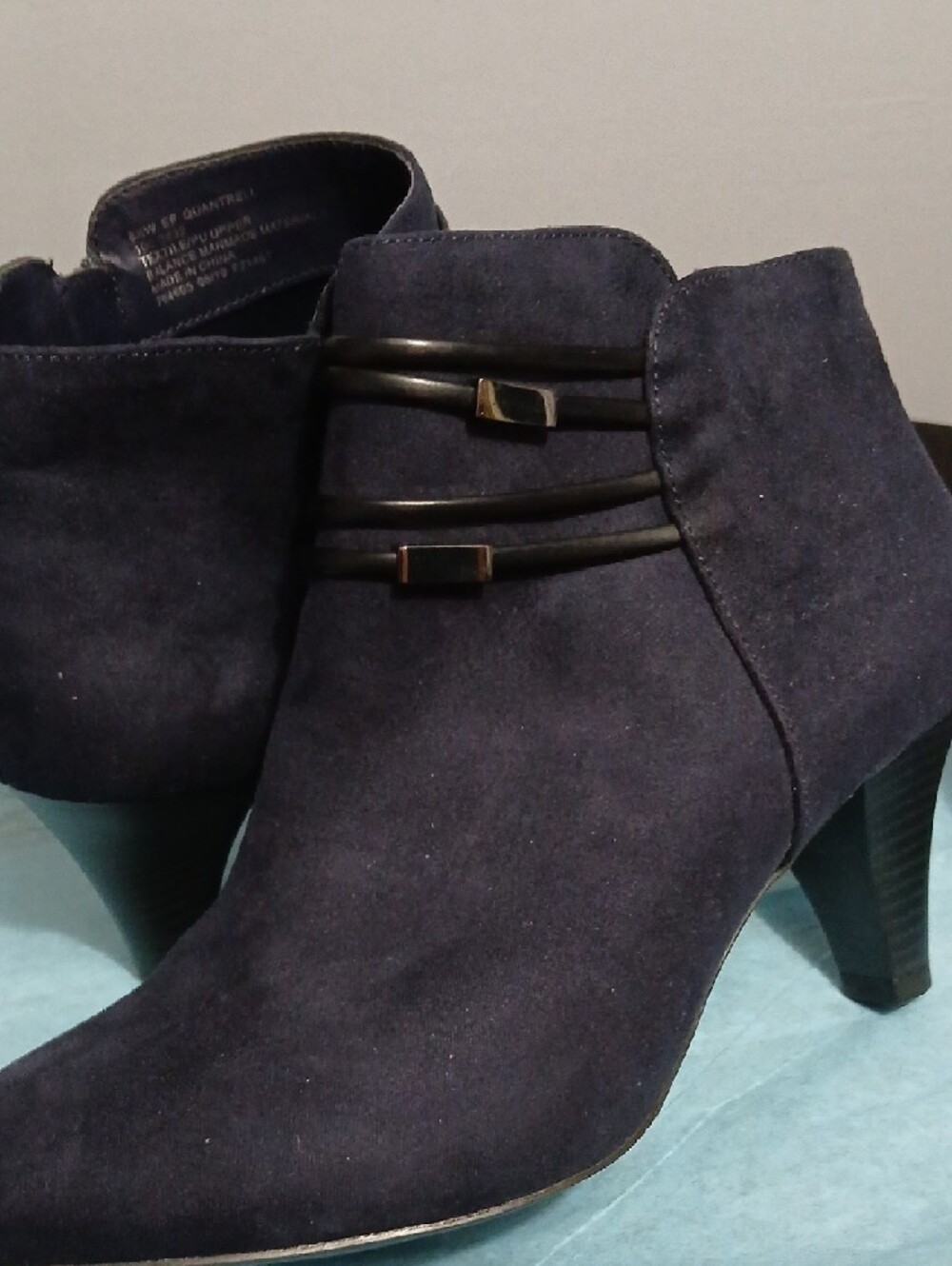 East 5th Navy Suede-Look Ankle Booties with Decorative Straps NWT - Picture 8 of 8